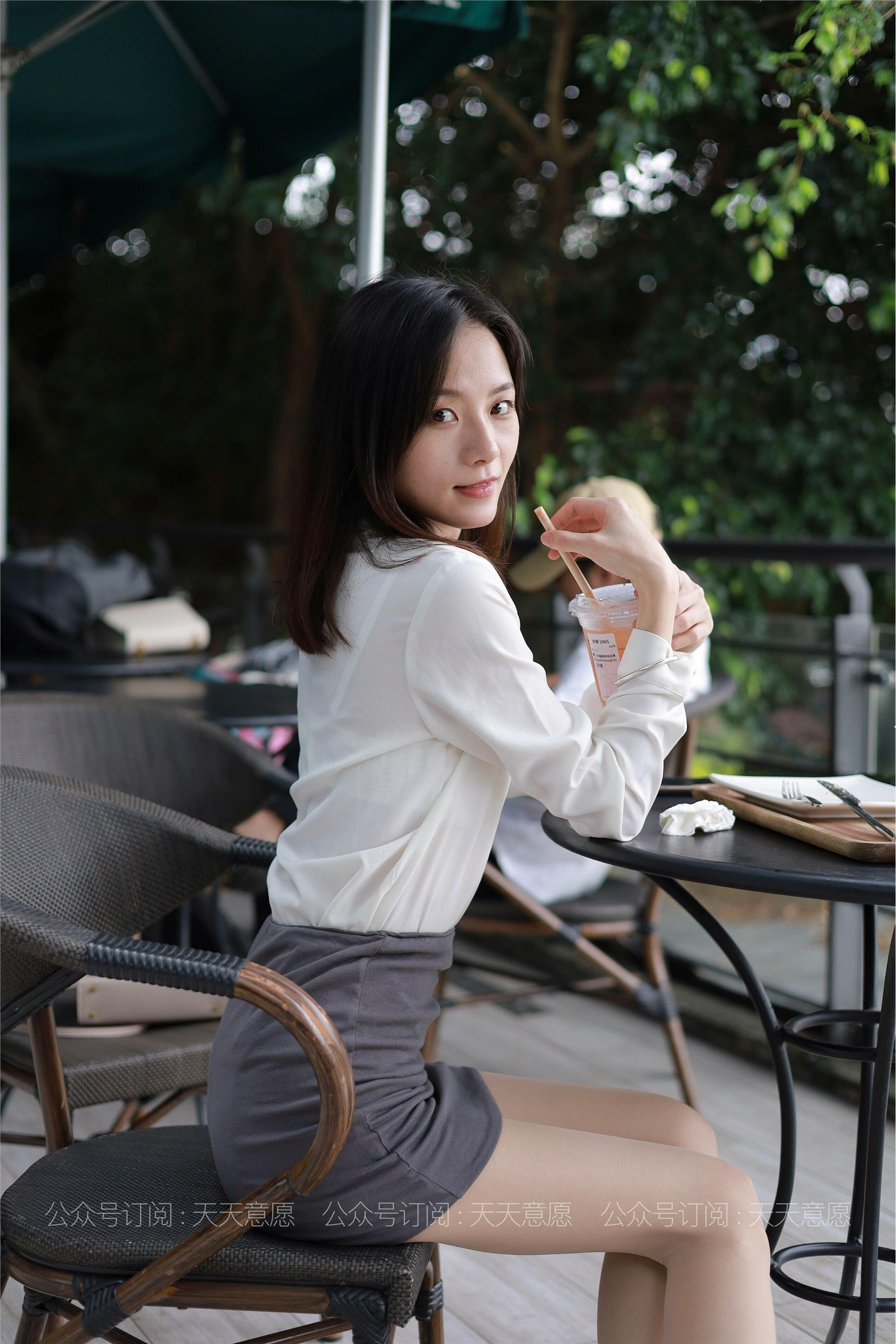 IESS异思趣向  2021.07.08 丝享家855：小六《白色OL装》